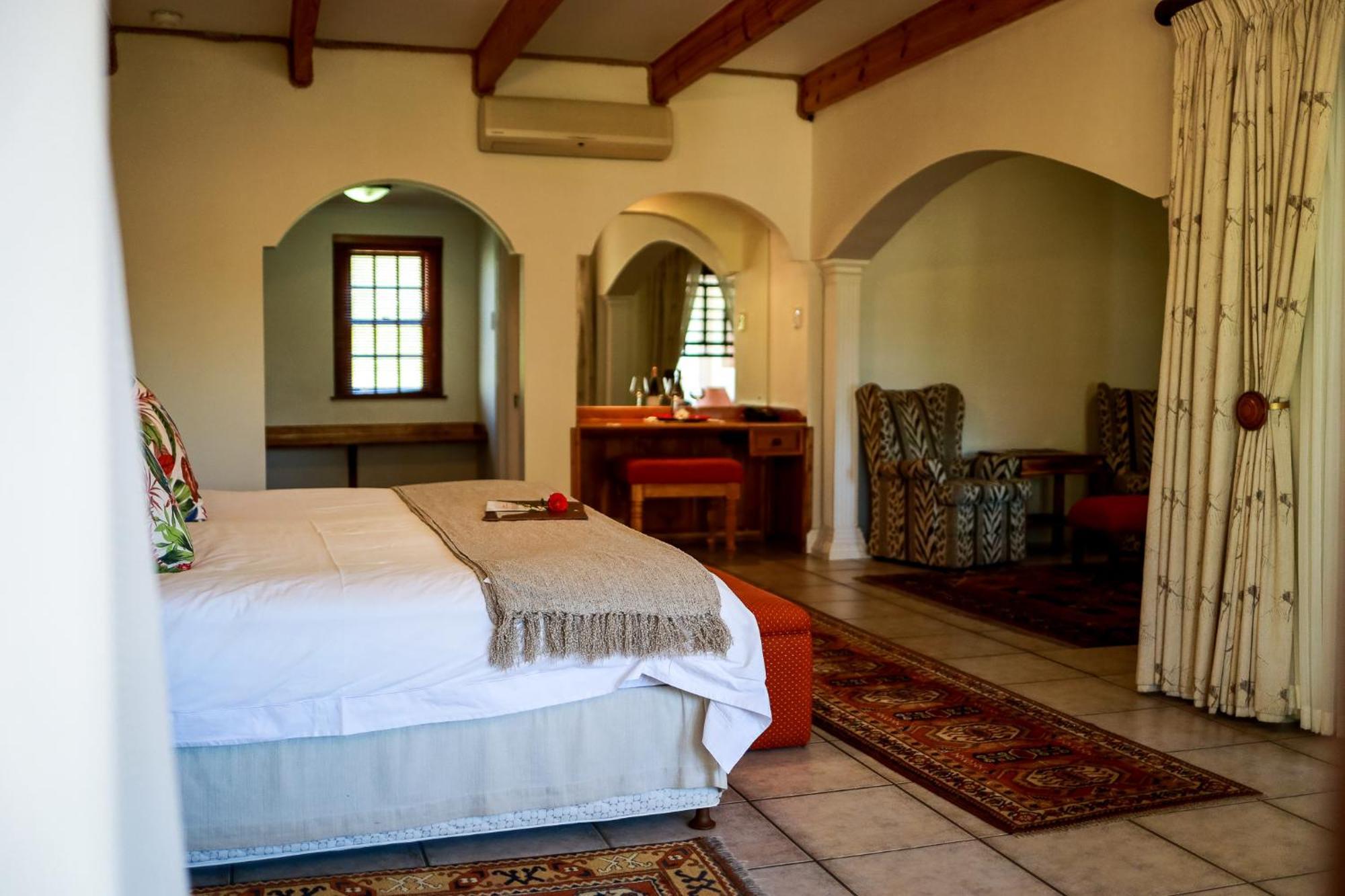 Altes Landhaus Country Lodge Oudtshoorn Extérieur photo